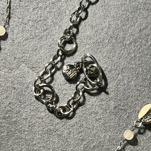 Elegant Silver Chain necklace
